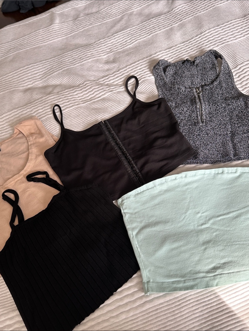 Crop tank bundle